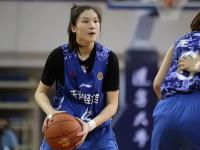 开云体育官网-包含小鬼当家！杨舒予扮演后场核心翟若云+罗欣棫太惊艳的词条