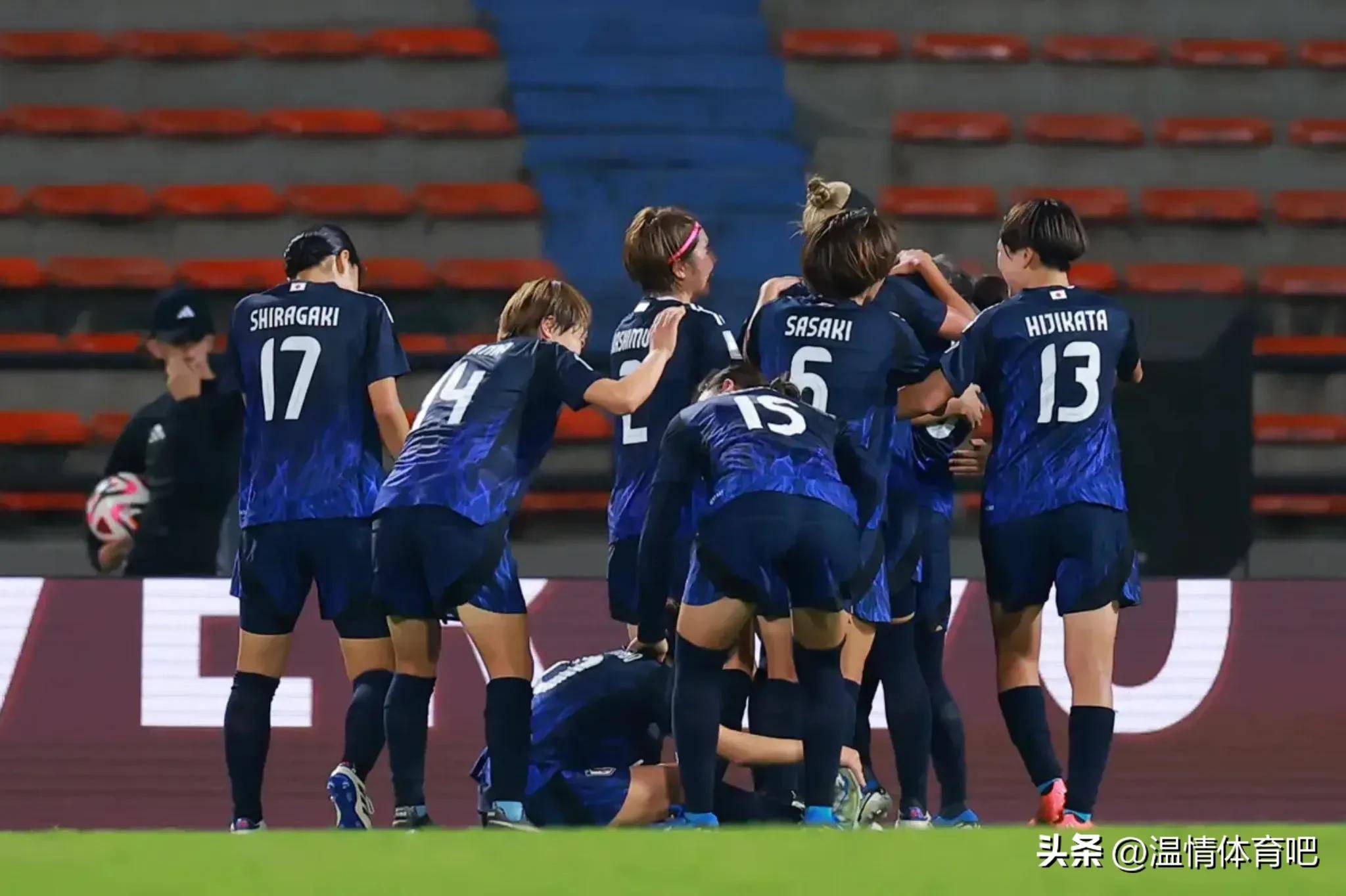 东亚杯-补时阶段险失球中国女足雨战0-0日本队无缘冠军